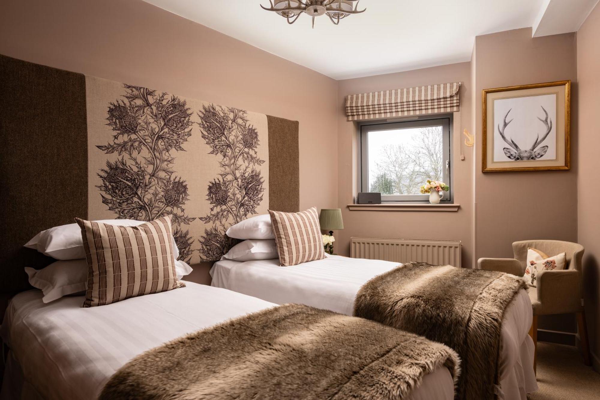 Highland Club Direct Apartment Fort Augustus Exterior foto